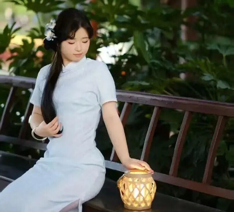 贷款上学、负债上班的00后