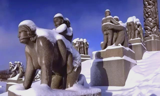 历届冬奥会举办城市大盘点：领略各举办地的冰雪荣耀与风情