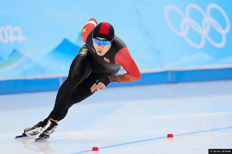 北京冬奥会闭幕,安踏等品牌借势营销,本土品牌销量大增