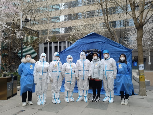 疫情突袭,政协委员奋战抗疫一线,守护百姓健康与温暖